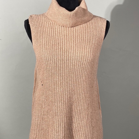 Camel Beige Knit Gilet Vest Turtleneck Sweaters - Picture 2 of 4